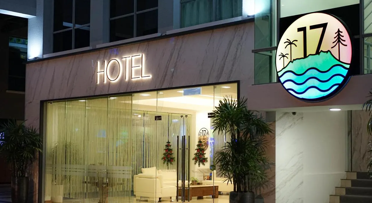 Hotel 17 كوتا كينابالو