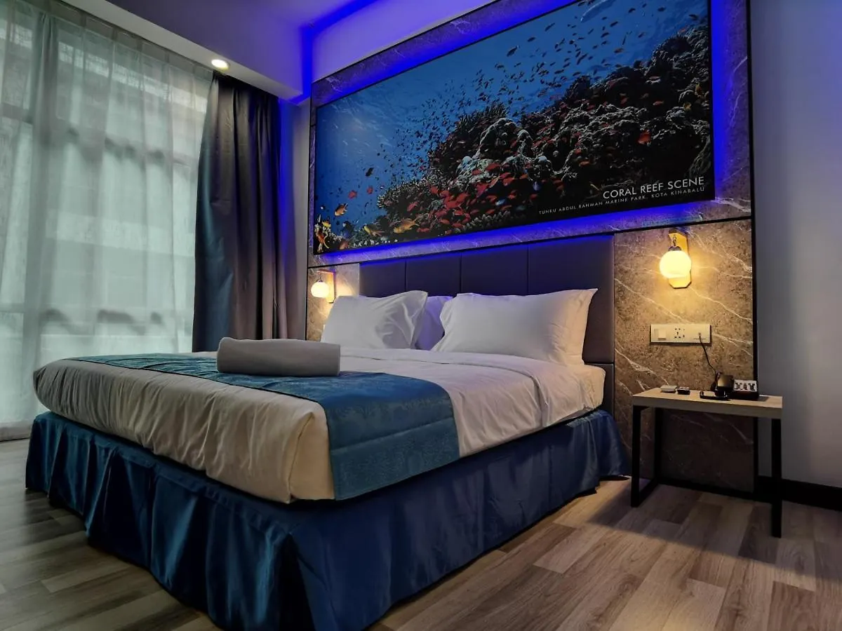 Hotel 17 كوتا كينابالو