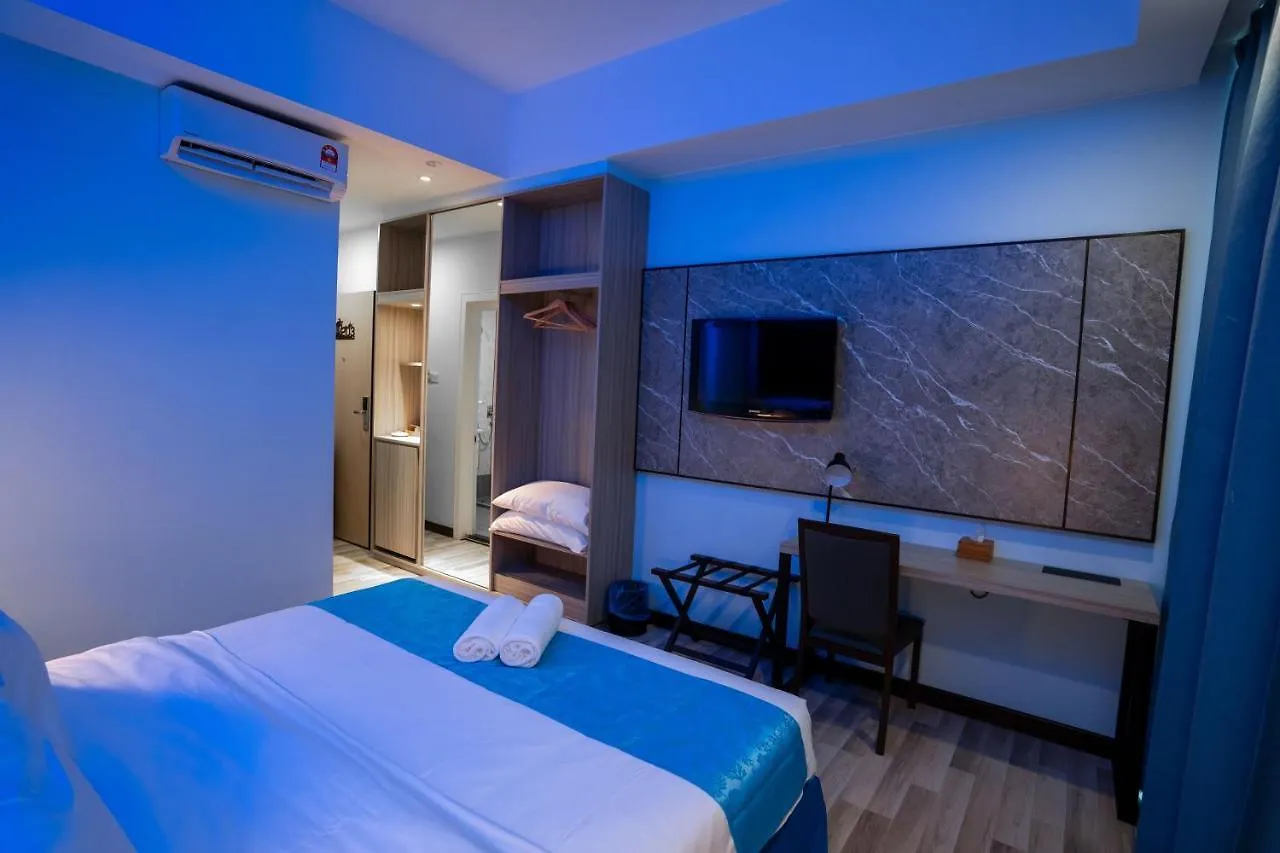 ***  Hotel 17 Kota Kinabalu Malaysia